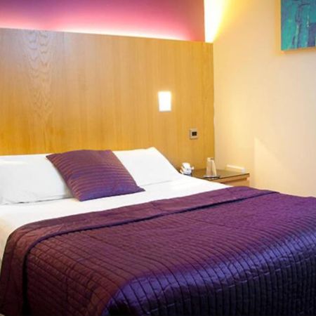 Rooms At 29 Bruce Street Dunfermline Zewnętrze zdjęcie