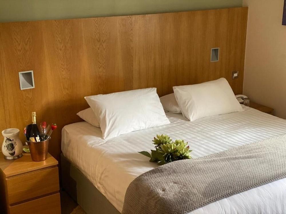Rooms At 29 Bruce Street Dunfermline Zewnętrze zdjęcie
